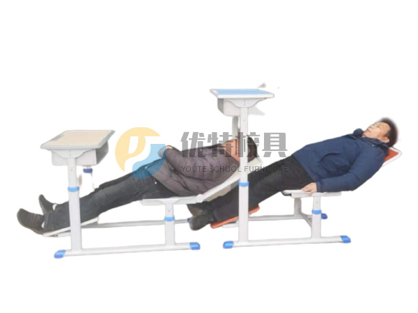 學(xué)生折疊午休課桌椅的優(yōu)勢 學(xué)生折疊午休課桌椅的優(yōu)勢
